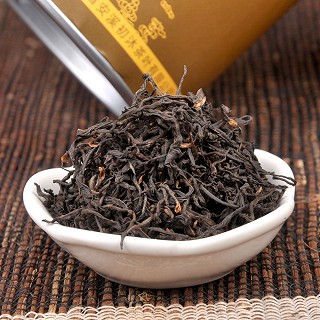 初沐 正山小种红茶(225克)