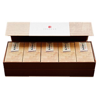 美安雅 雀舌白毫银针(卓霖)