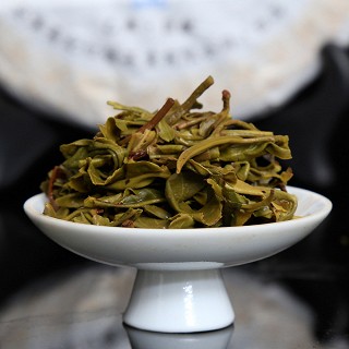 易记茶业 老班章生茶 150克(易记)